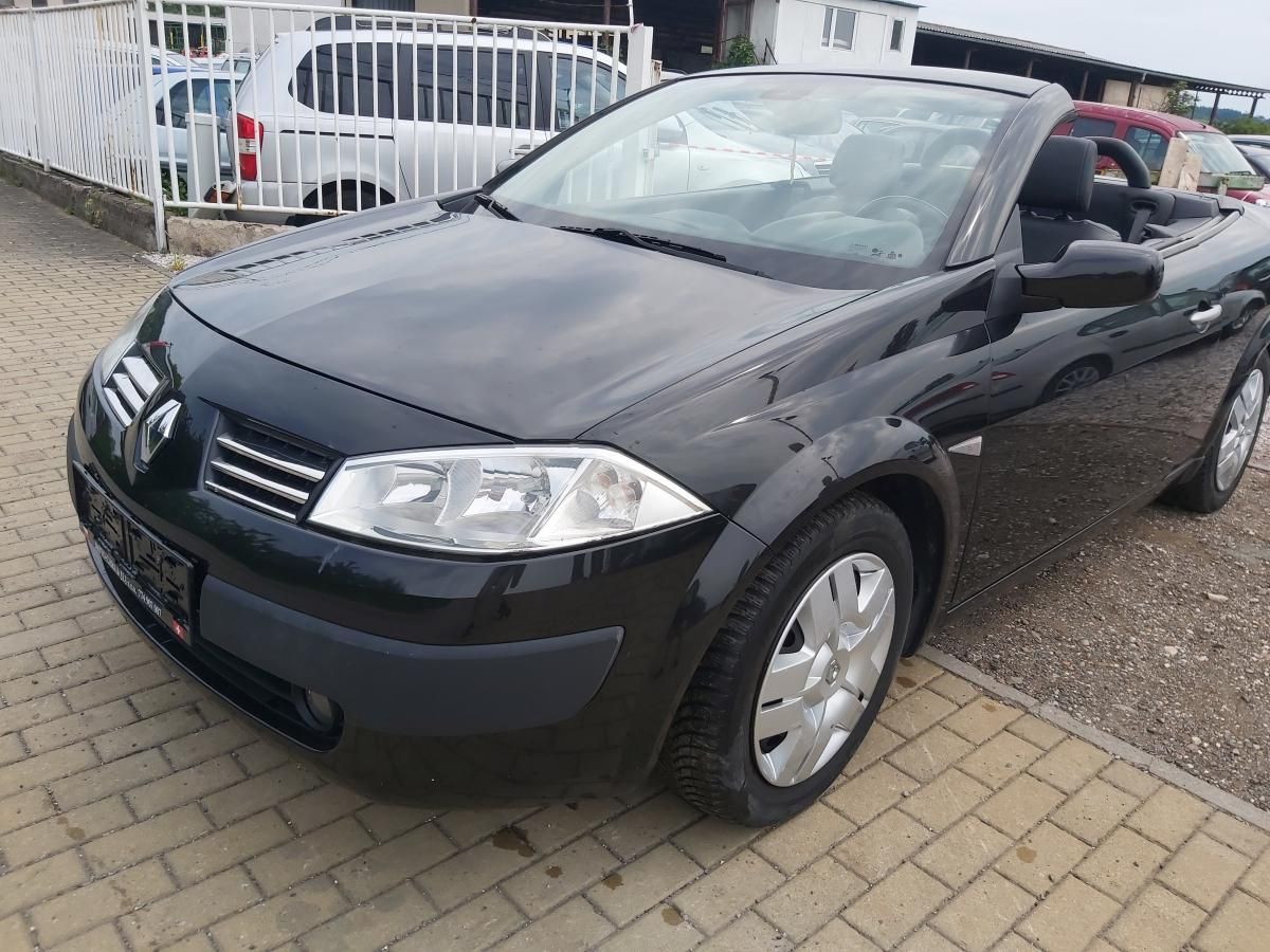 Renault Mégane, 2,0 16 V CABRIO - fotka 4