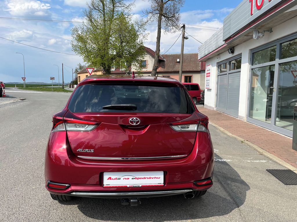 Toyota Auris, fotka 5