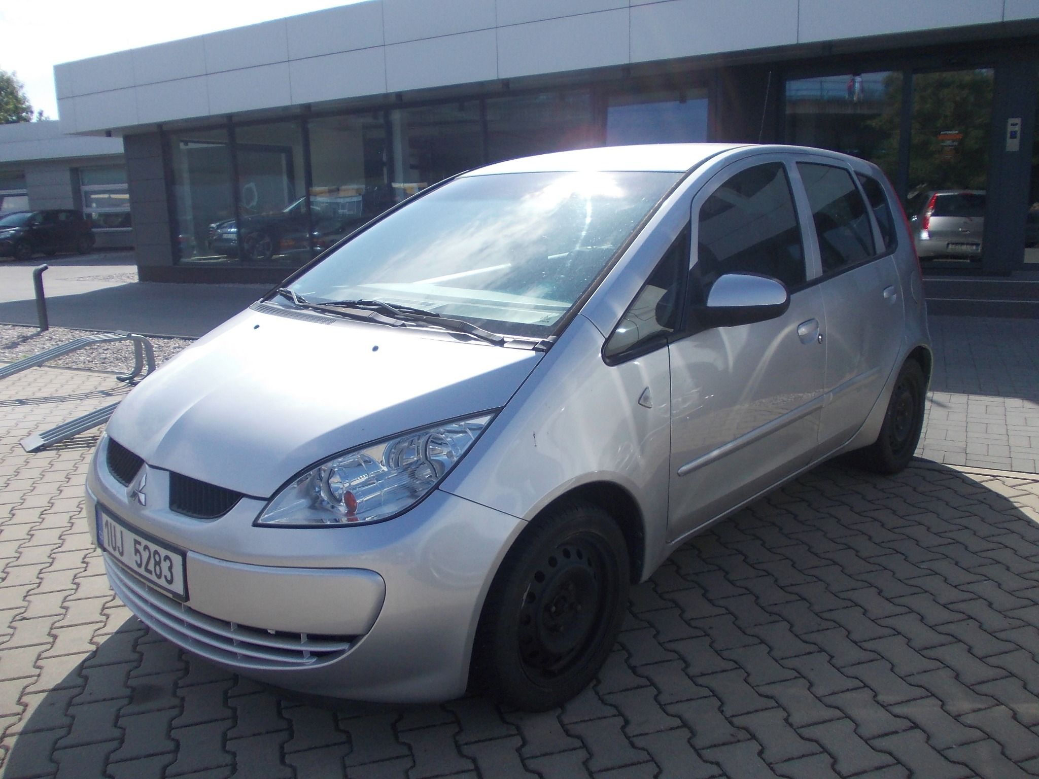 Mitsubishi Colt, 1.3i KLIMATIZACE - fotka 2