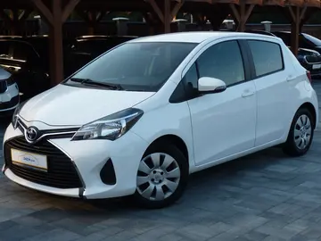 Toyota Yaris, 1.0 VVT-i 51kw kamera, senzory