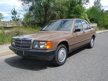 Mercedes-Benz 190, 190E 2.0