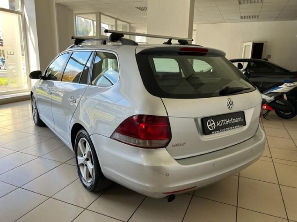 Volkswagen Golf, 1.6 TDI DPF Trendline Variant - fotka 4