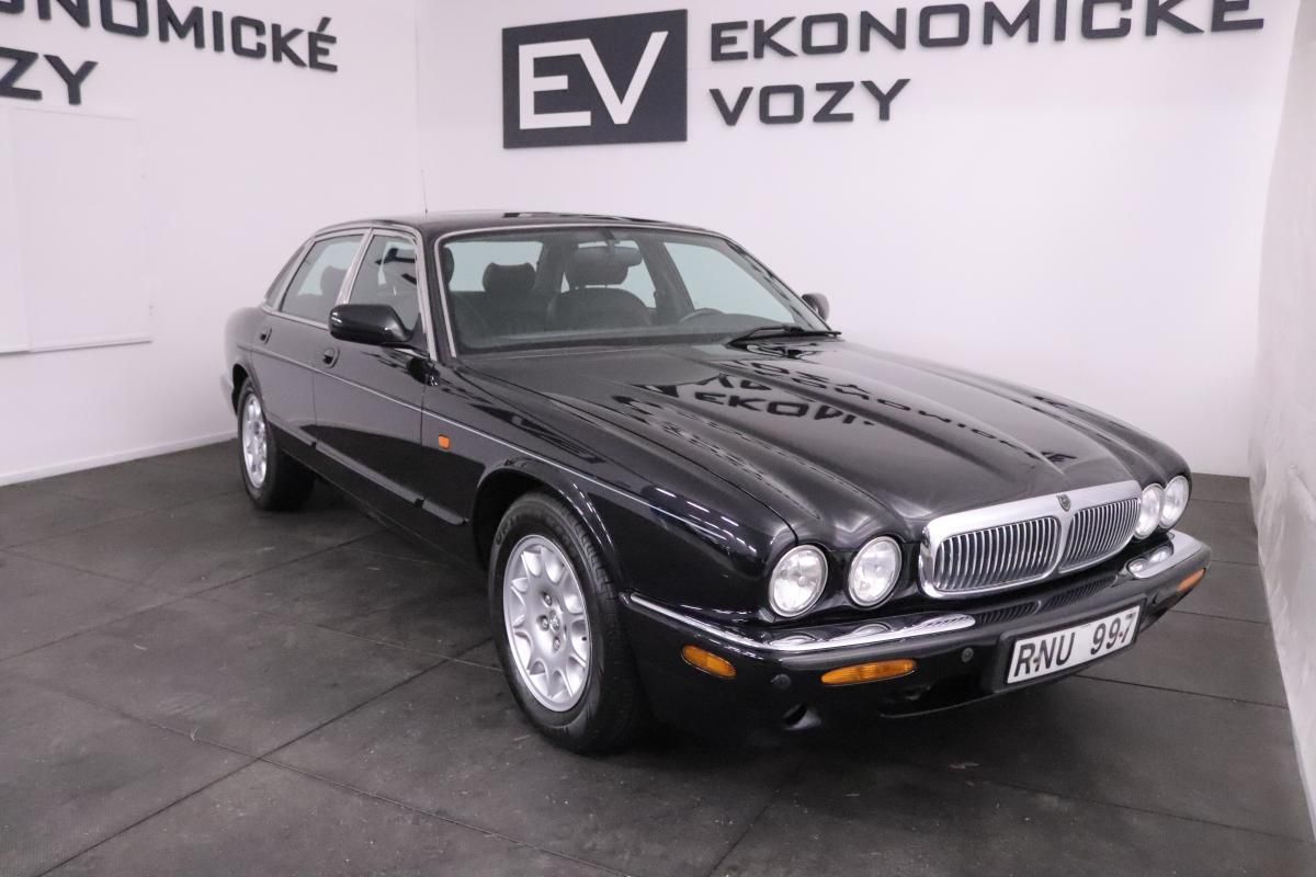 Jaguar XJ8, 4.0 V8 SOVEREIGN TOP - fotka 5