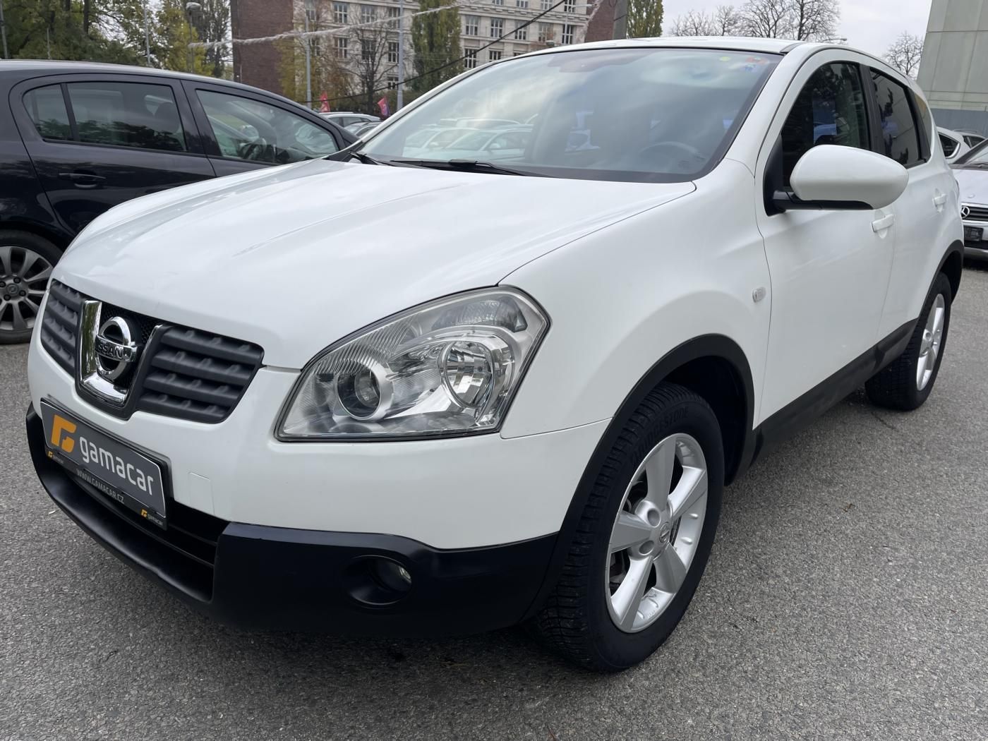 Nissan Qashqai, 2,0 dci 4x4+AUTOMAT - fotka 3