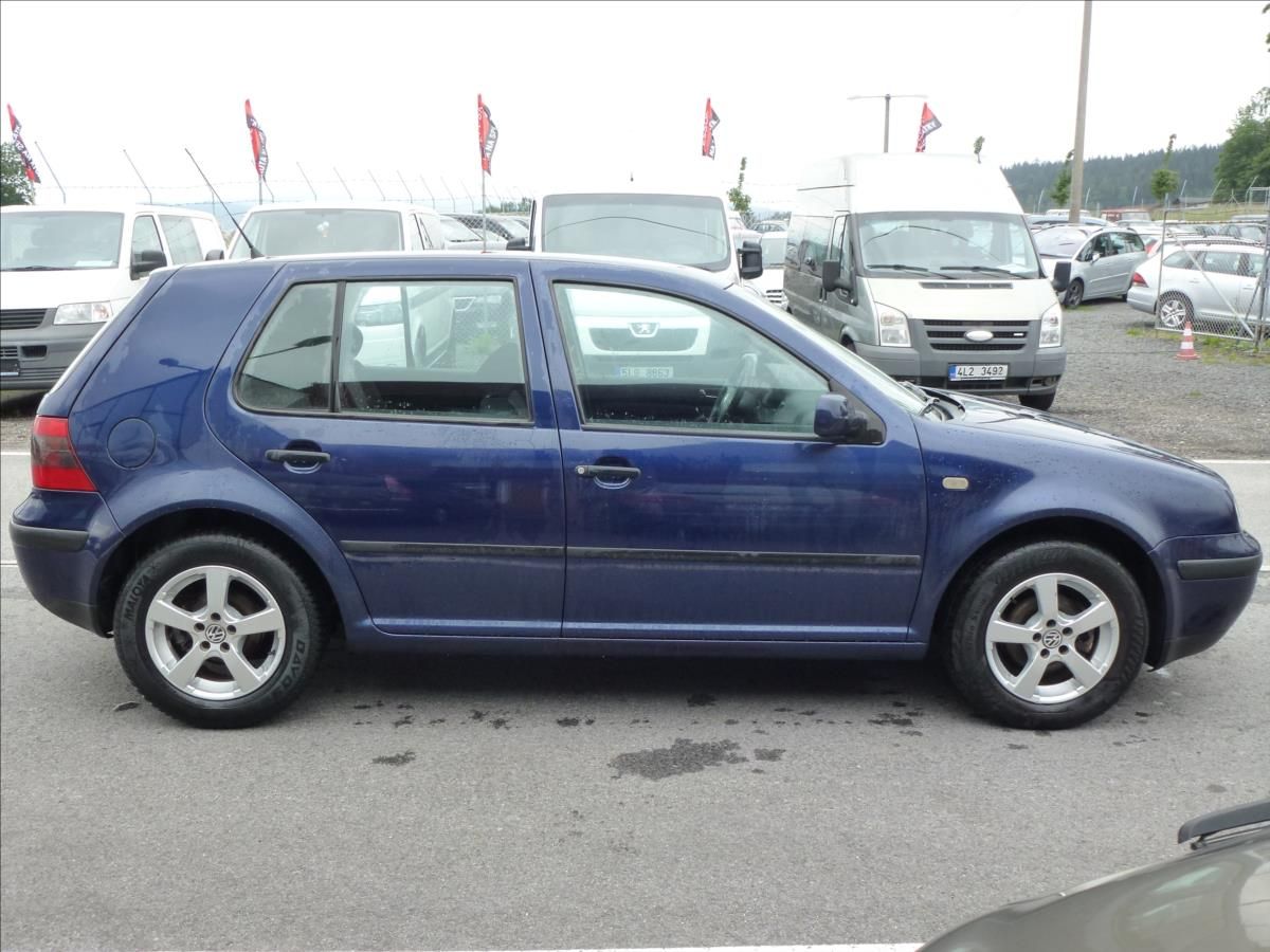 Volkswagen Golf, 1,4   Basis - fotka 4