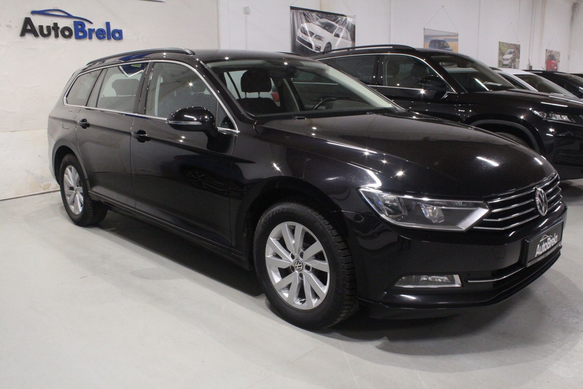 Volkswagen Passat, B8 2.0TDI 110kW Navigace Tažné - fotka 3