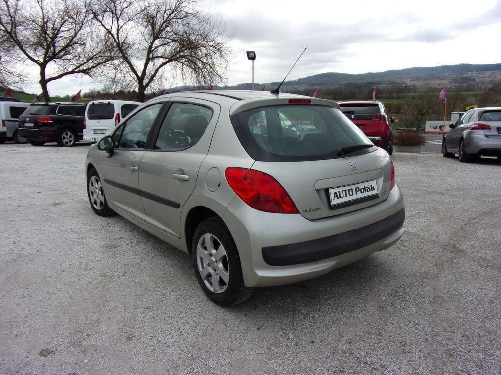 Peugeot 207, 1.4 16V VTi Trendy - fotka 5