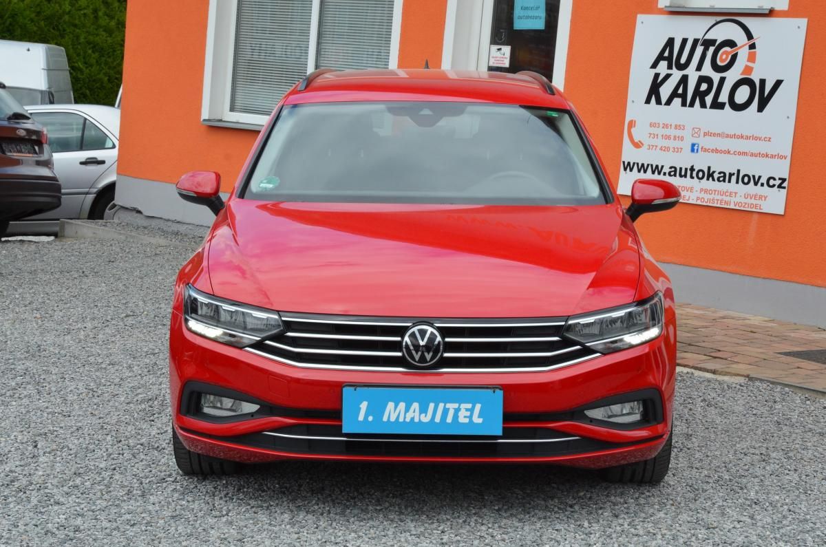 Volkswagen Passat, 2.0 TDi DSG / 77.300km / 1.MAJ - fotka 2
