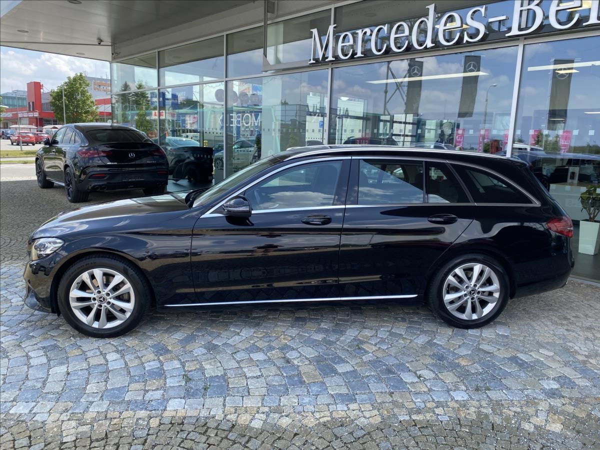 Mercedes-Benz Třídy C, C 200d kombi - fotka 3