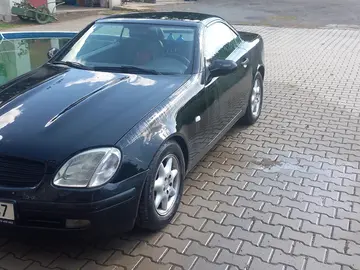 Mercedes-Benz SLK, Mercedes benz slk200