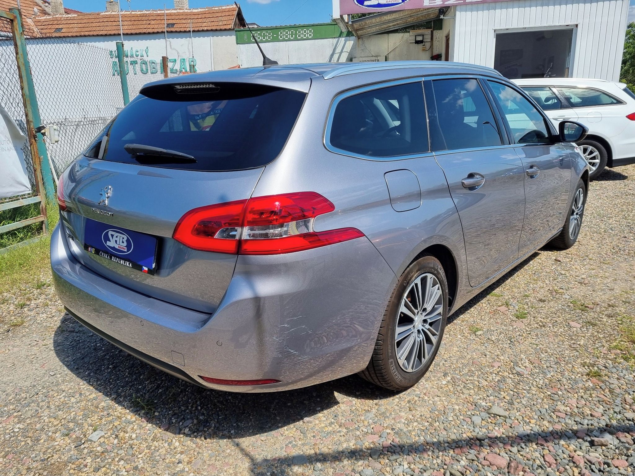 Peugeot 308, SW 1,2i 96kW Full Led - fotka 4