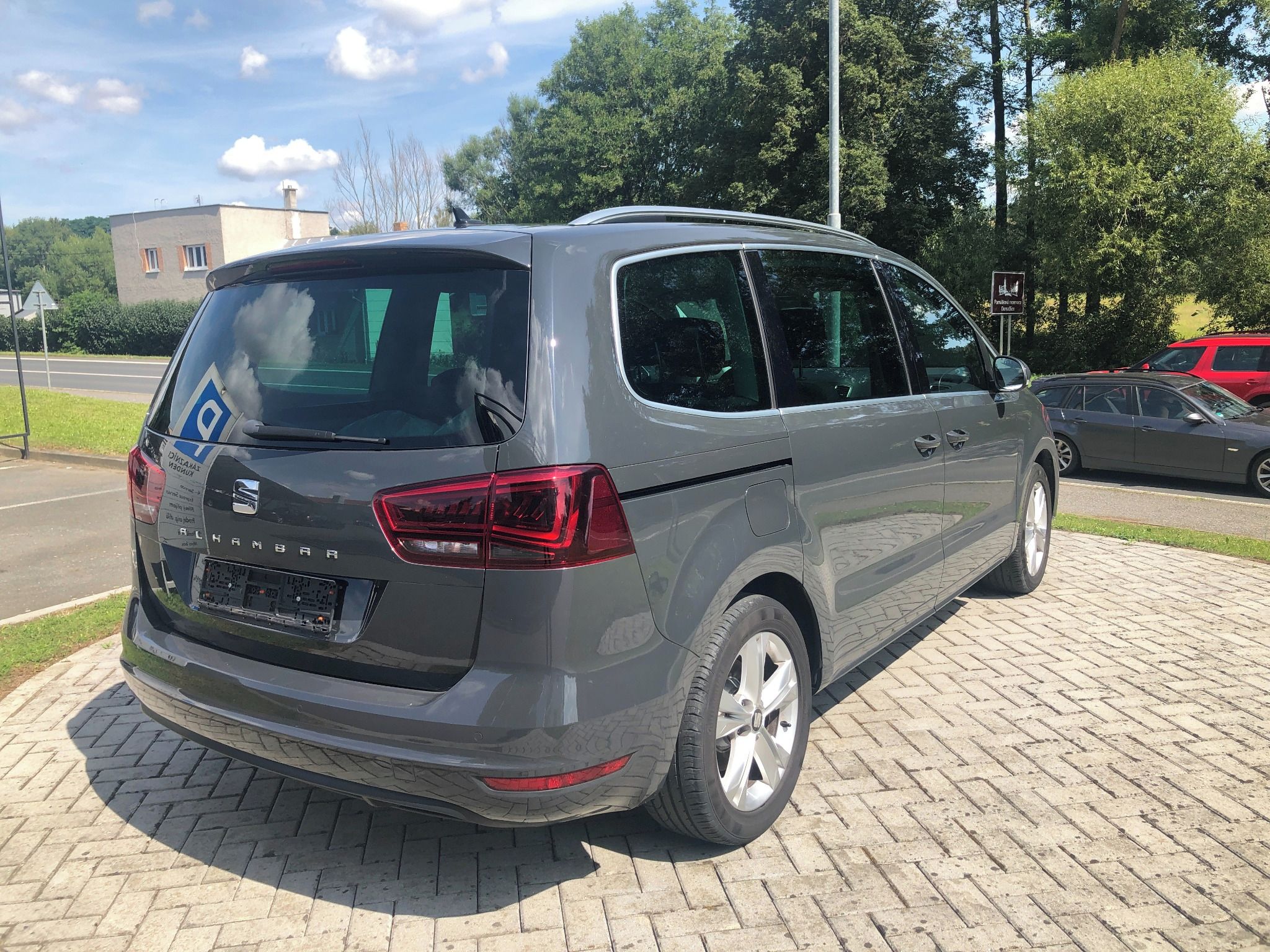 Seat Alhambra, Xcellence 2.0 TDI 110kW DSG - fotka 5