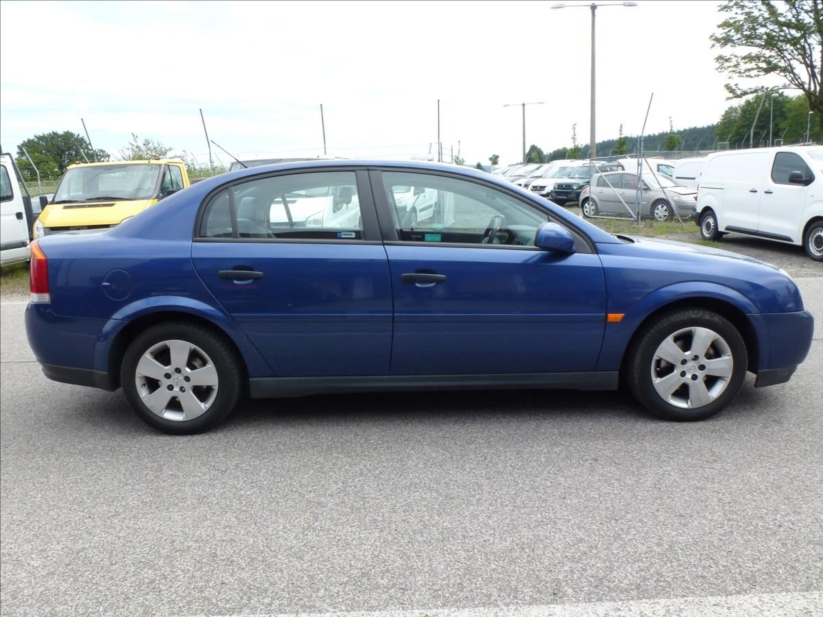Opel Vectra, 1,8 16V Perfektní Stav !!!  Co - fotka 6