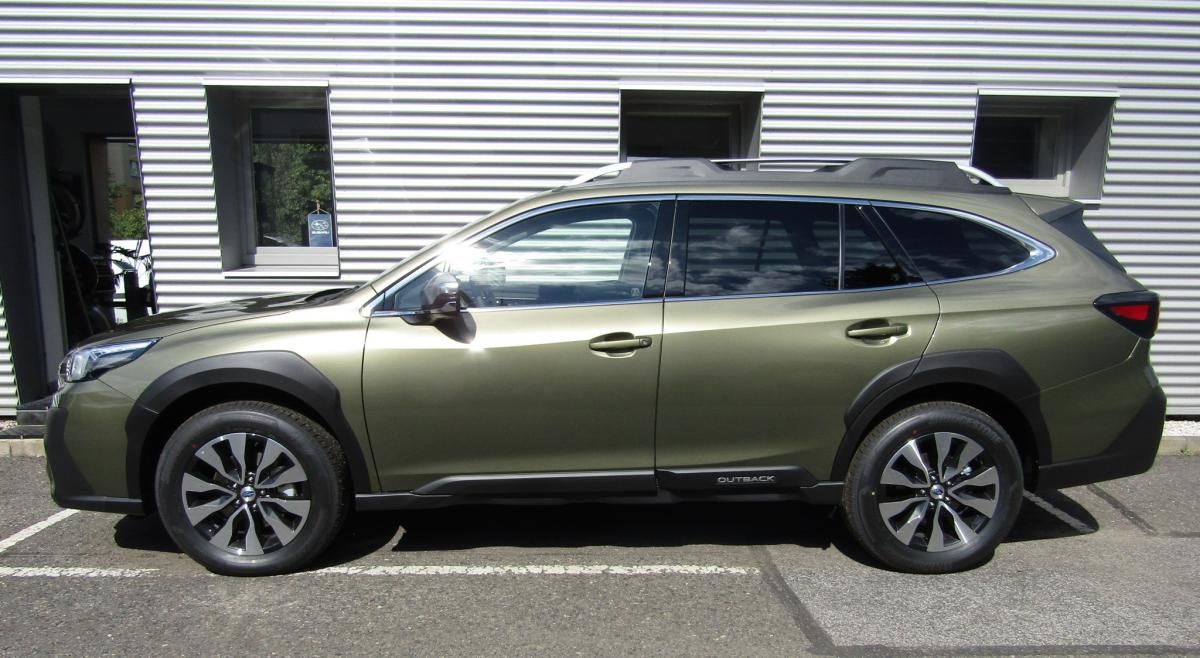 Subaru Outback, 2,5i TOURING  MY25.5 - fotka 5