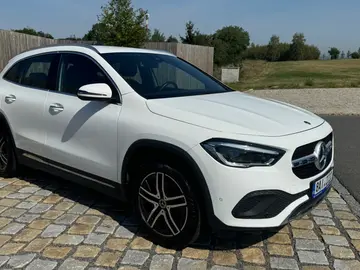 Mercedes-Benz GLA, Mercedes GLA 200d