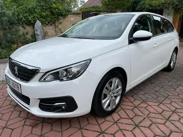 Peugeot 308, 1.5 Bluehdi 1. MAJITEL ČR DPH