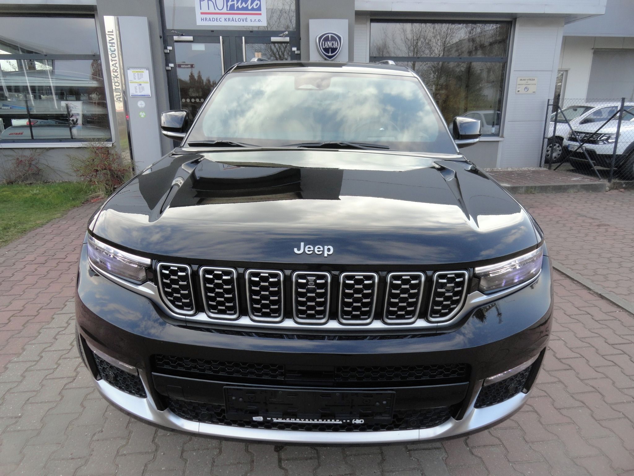 Jeep Grand Cherokee, L 3,6 V6 SUMMIT RESERVE - fotka 5