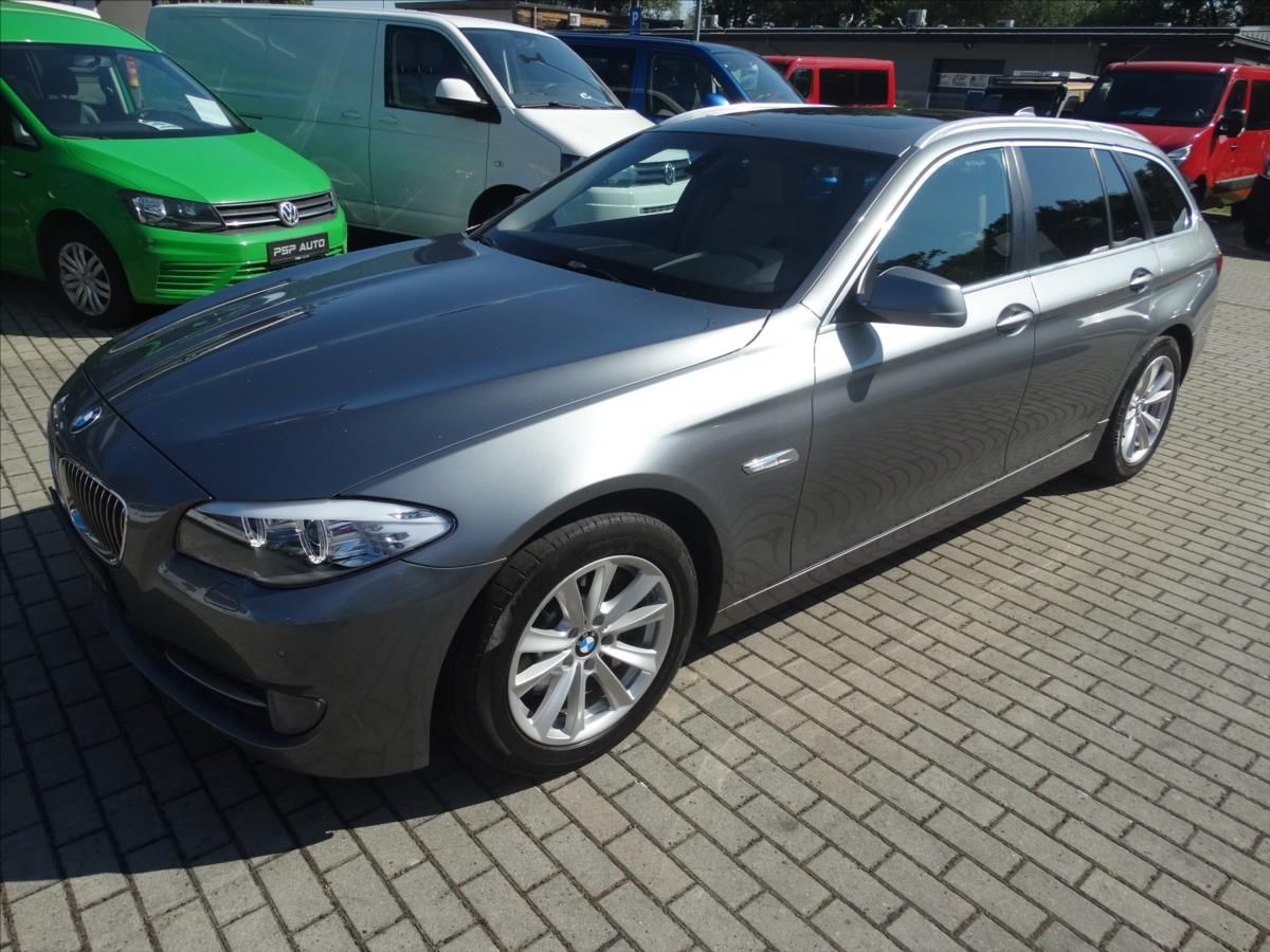 BMW Řada 5, 525d 6V 150KW AUT KŮŽE PANO XE