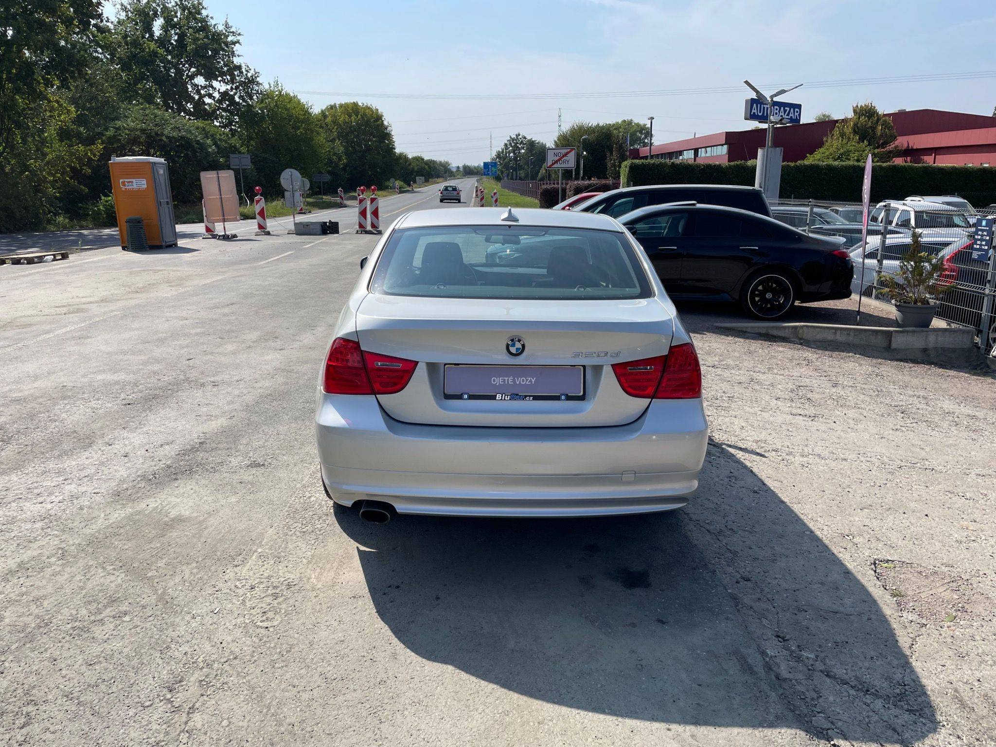 BMW Řada 3, 320d 135kw Edition - fotka 4