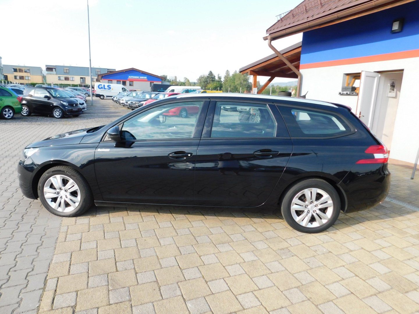 Peugeot 308, KOMBI 2.0 HDi - fotka 6