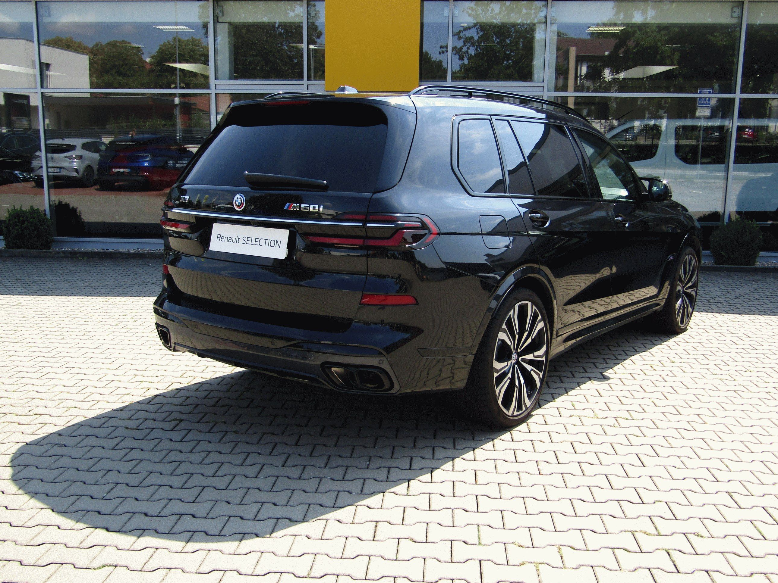 BMW X7, M60i 390 kW/530k xDrive - fotka 2