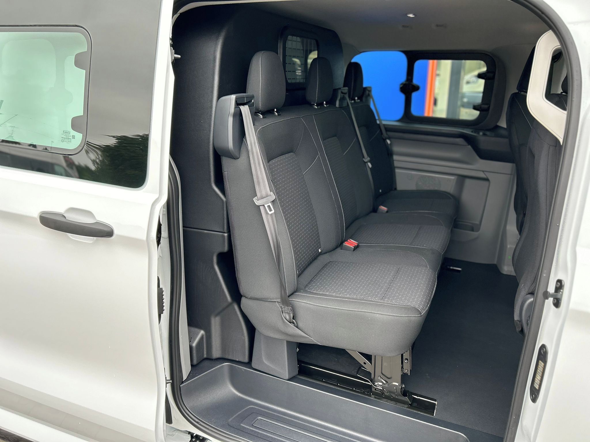 Ford Transit Custom, DCiV N1 2.0 EcoBlue 110 kW man - fotka 5