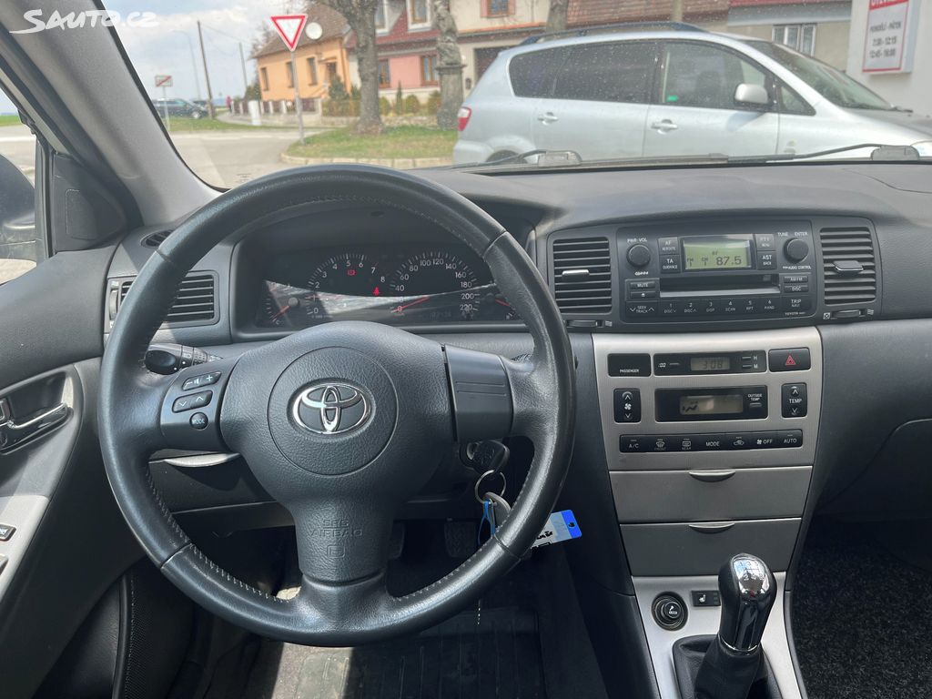 Toyota Corolla, fotka 13