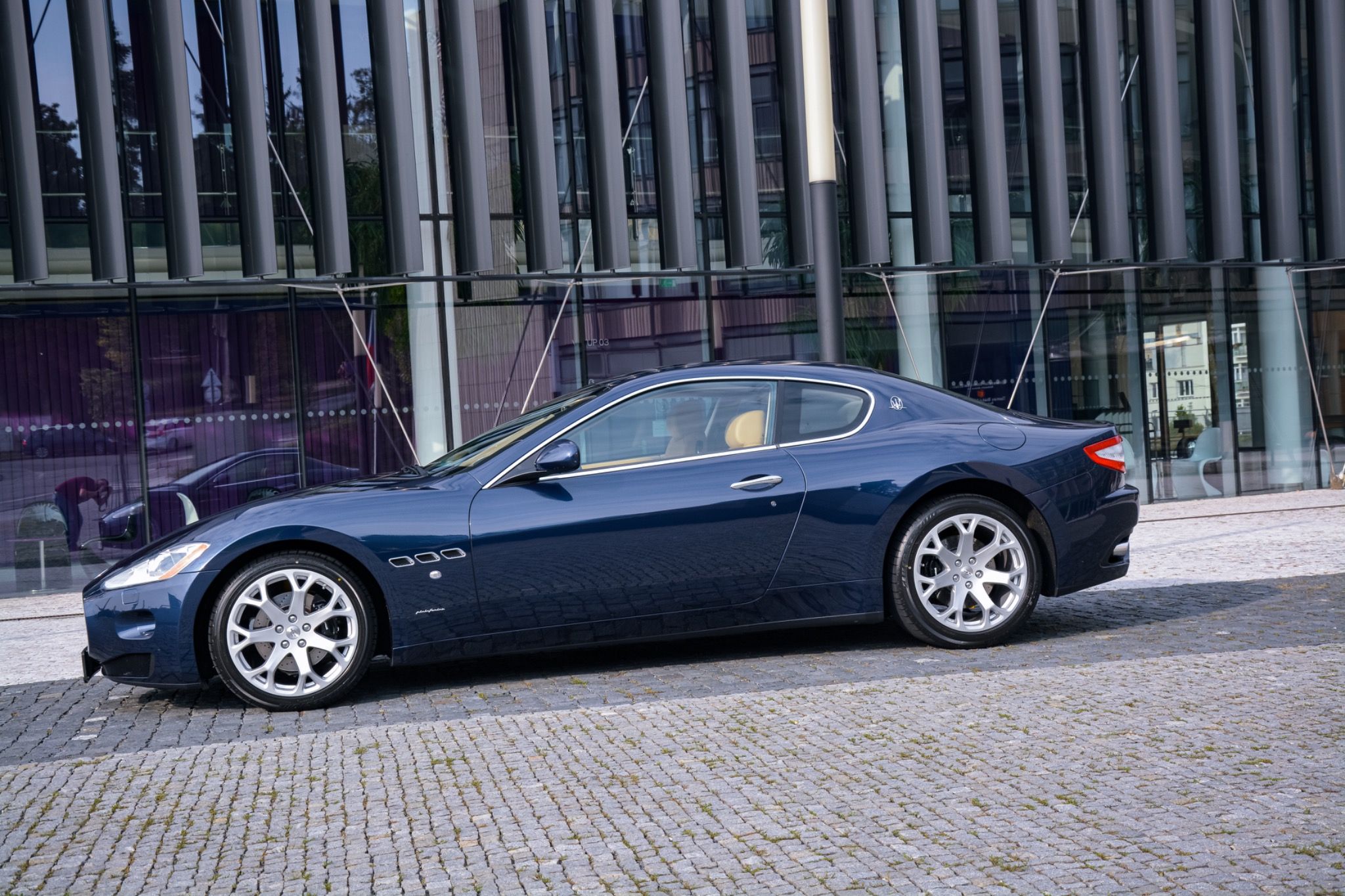 Maserati GranTurismo - fotka 5