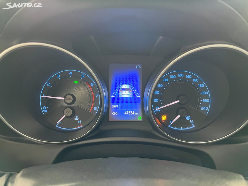 Toyota Auris, fotka 17