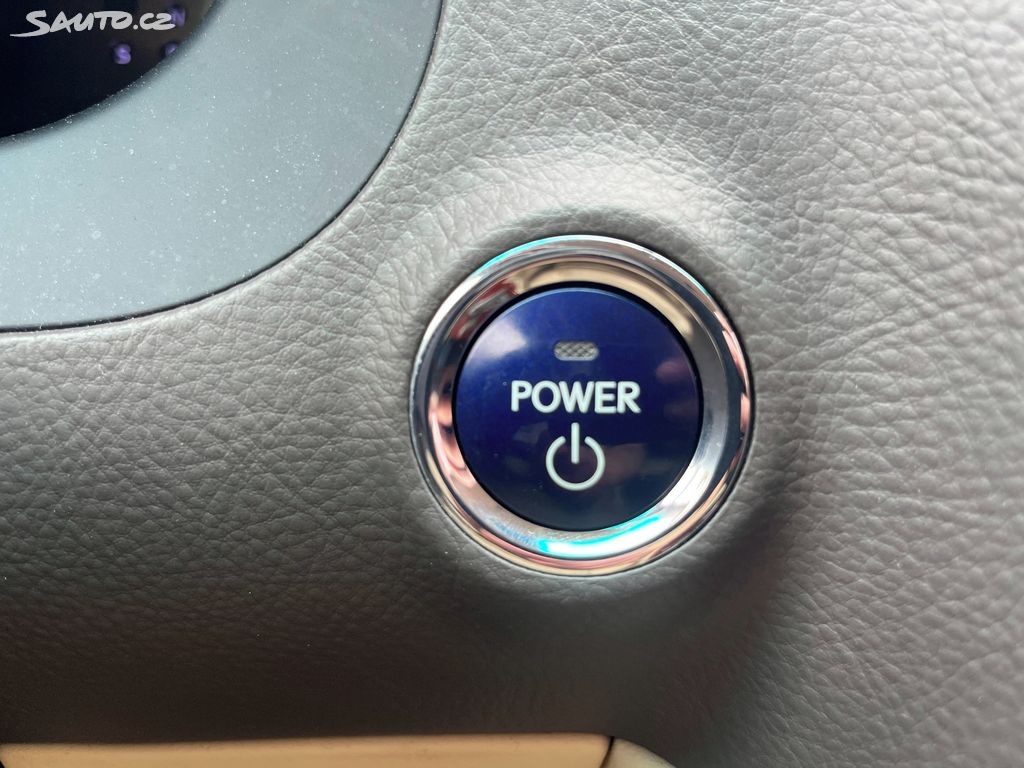 Lexus GS 450h, fotka 34