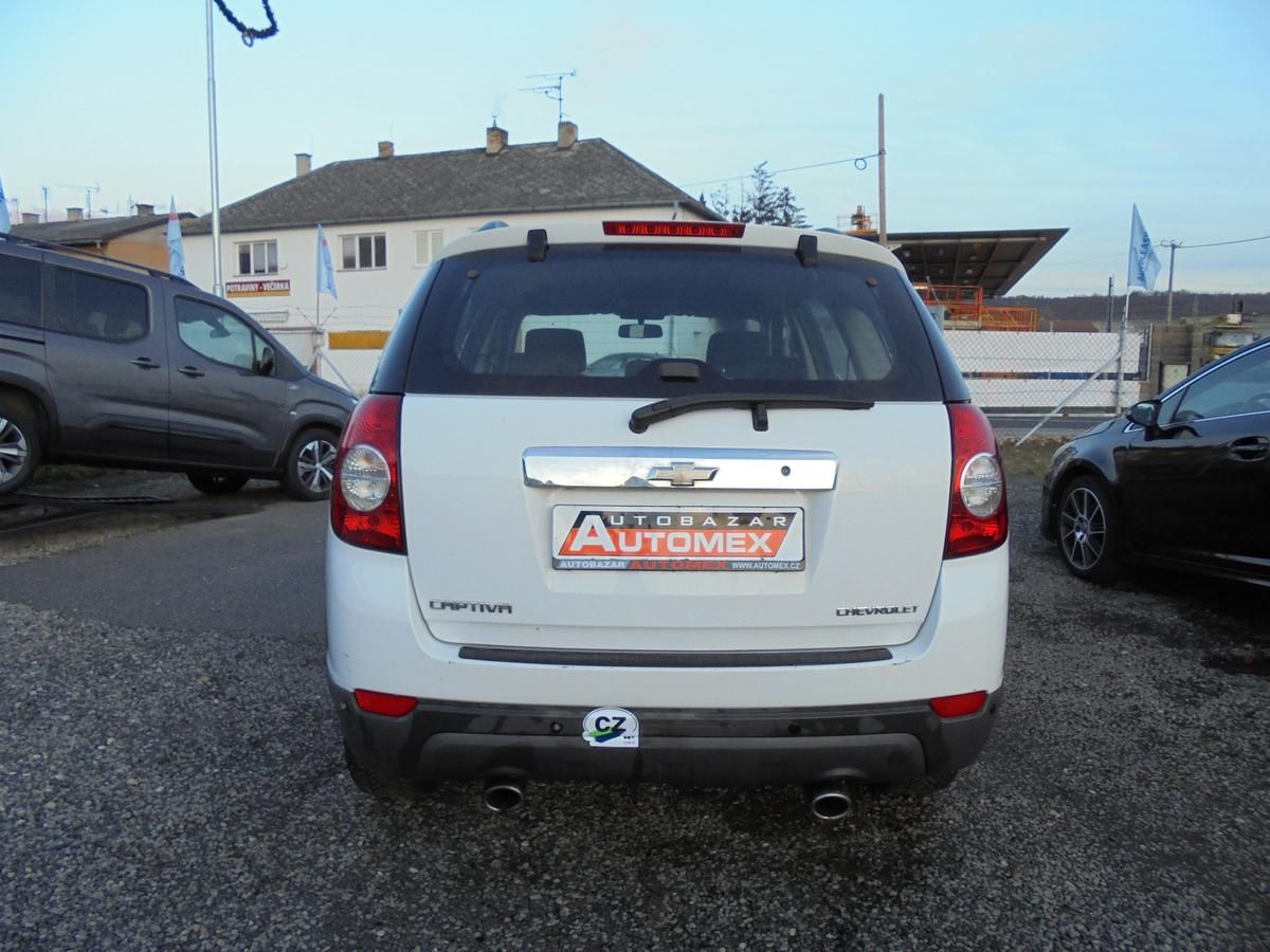 Chevrolet Captiva, 2.4i- ČR- 2. MAJITEL- SERVISKA - fotka 6
