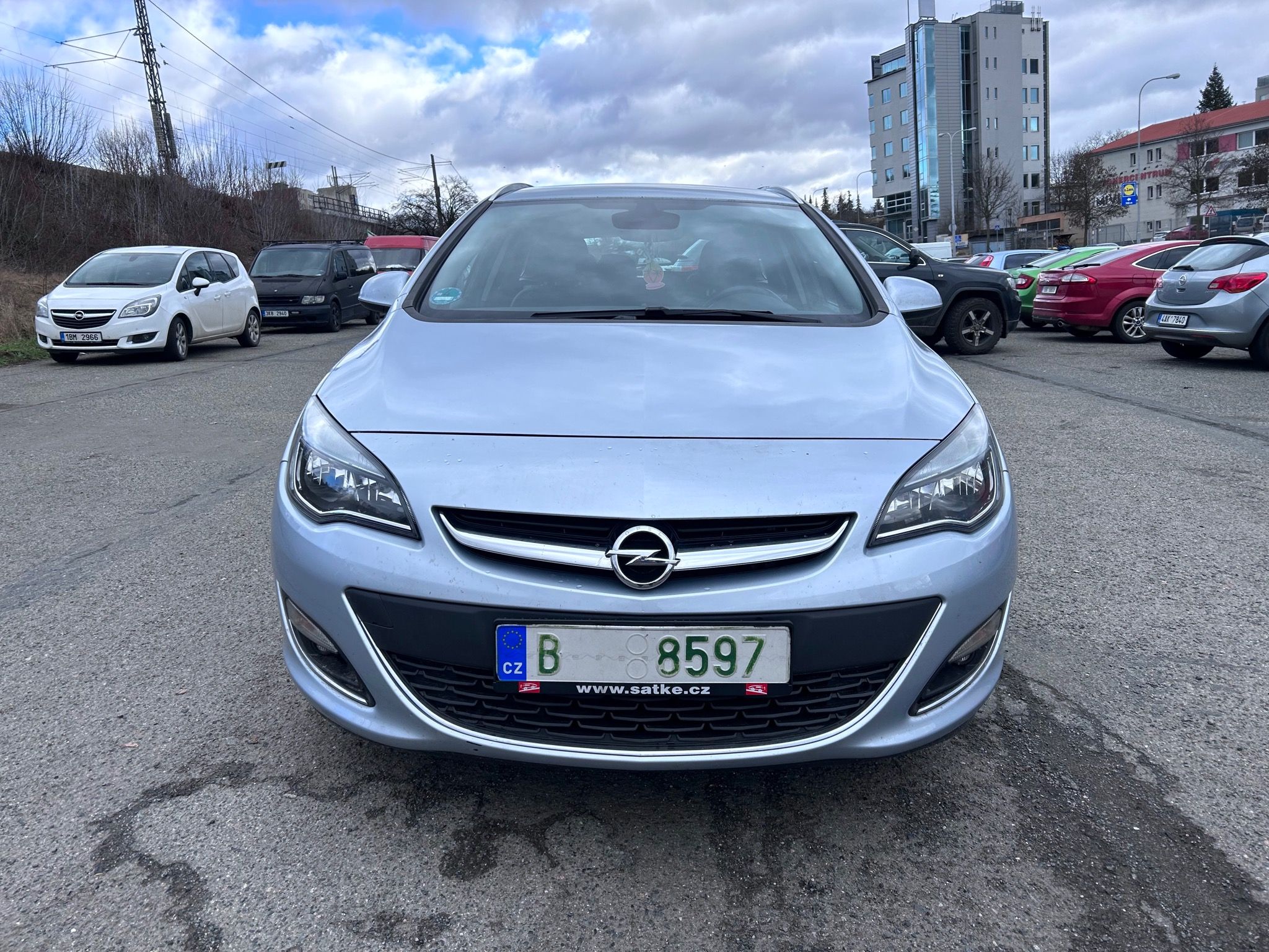 Opel Astra, J Sports Tourer, nové TURBO - fotka 2