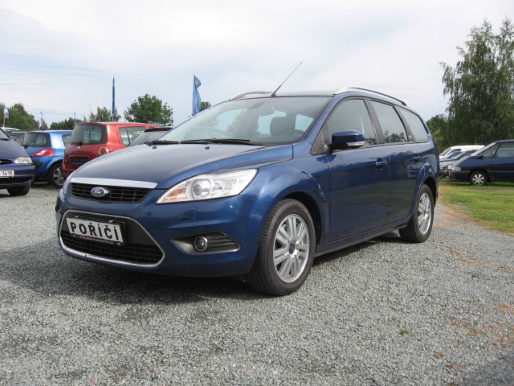 Ford Focus, 2,0 TDCi Ghia X - fotka 2