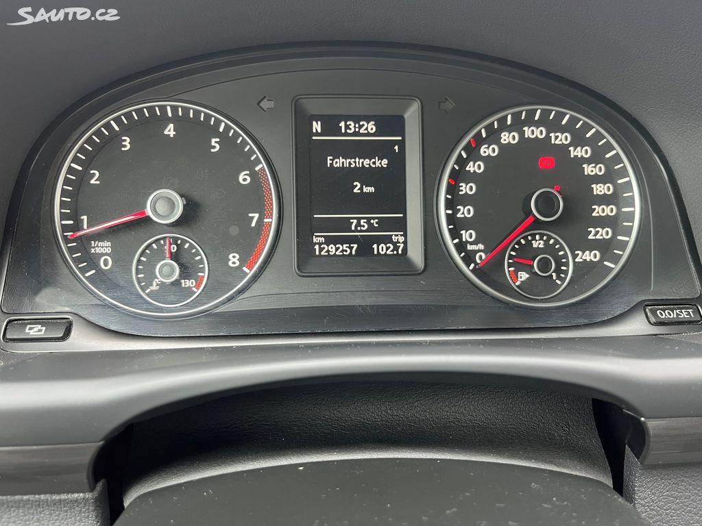 Volkswagen Touran, fotka 20