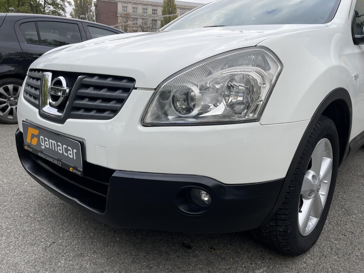 Nissan Qashqai, 2,0 dci 4x4+AUTOMAT - fotka 4