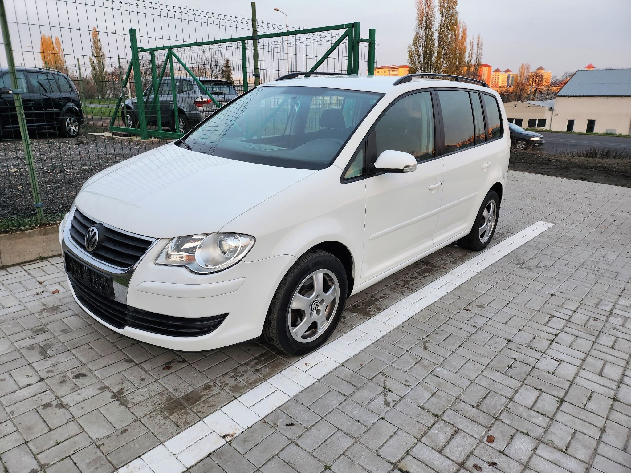 Volkswagen Touran, 2.0 Tdi - fotka 4