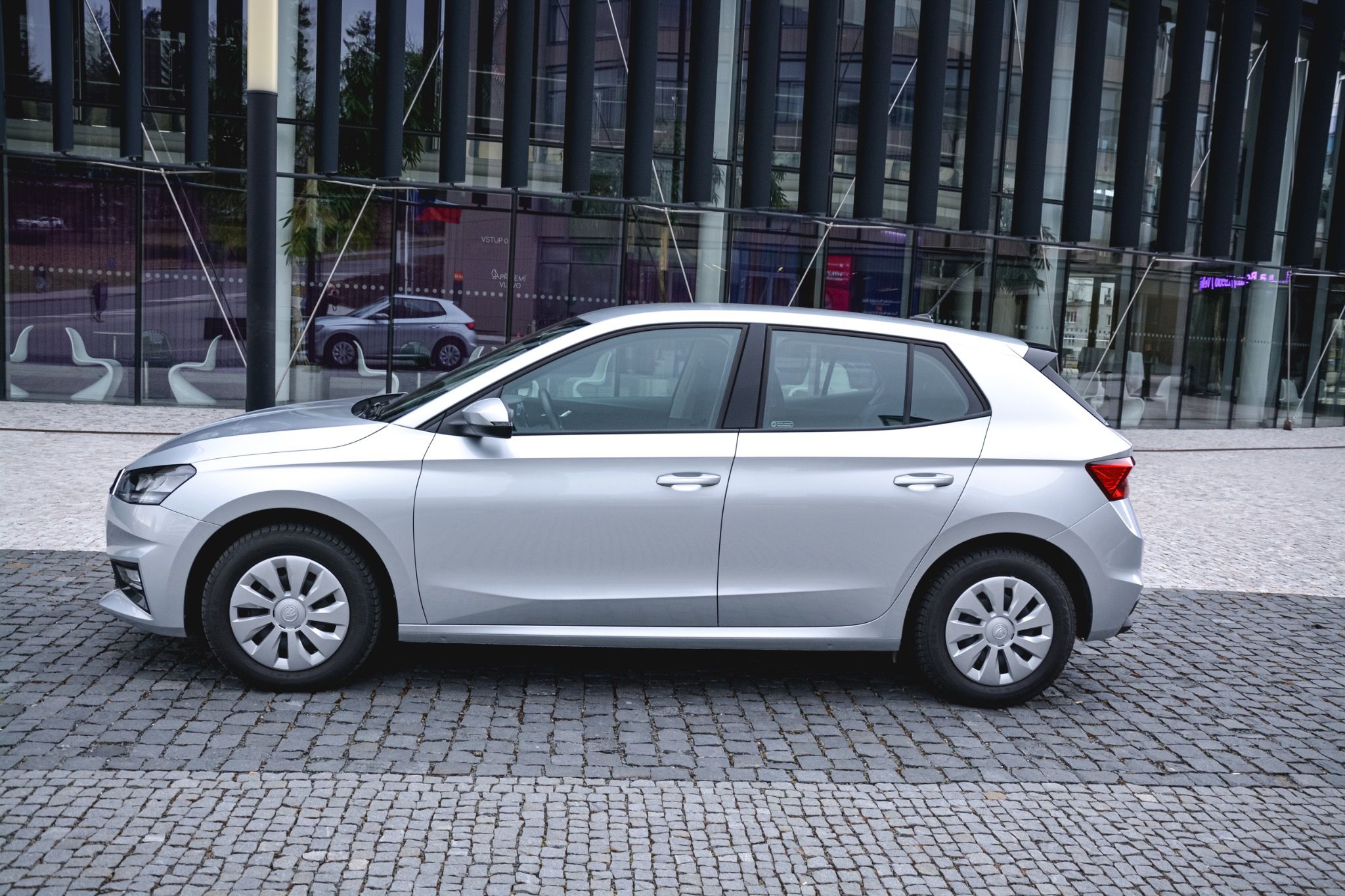 Škoda Fabia, 4 Ambition 7ST Aut DSG 1MAJ ČR - fotka 4