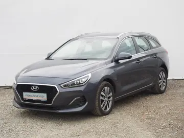 Hyundai i30, 1.6 CRDi / 85 kW Style DCT