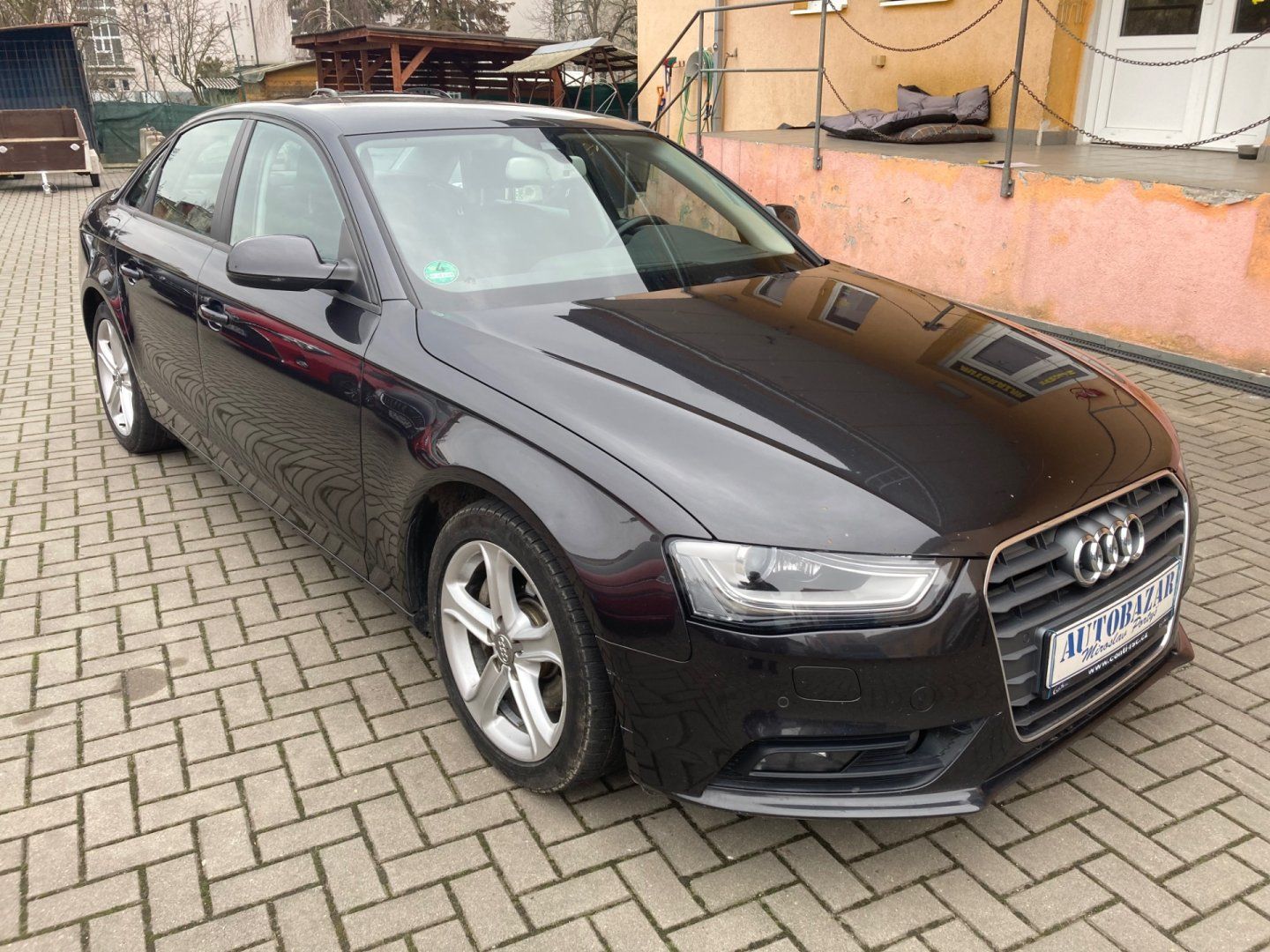 Audi A4, 3.0 TDI S-tronic - fotka 6
