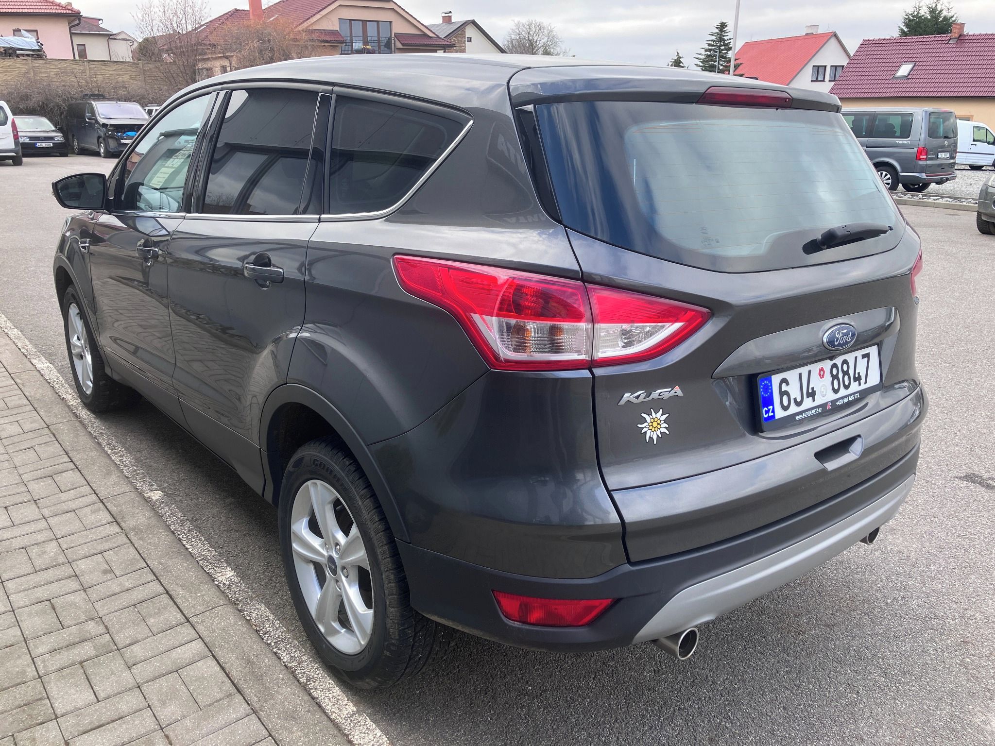 Ford Kuga, 2,0TDCI 4x4 110kW manuál - fotka 4