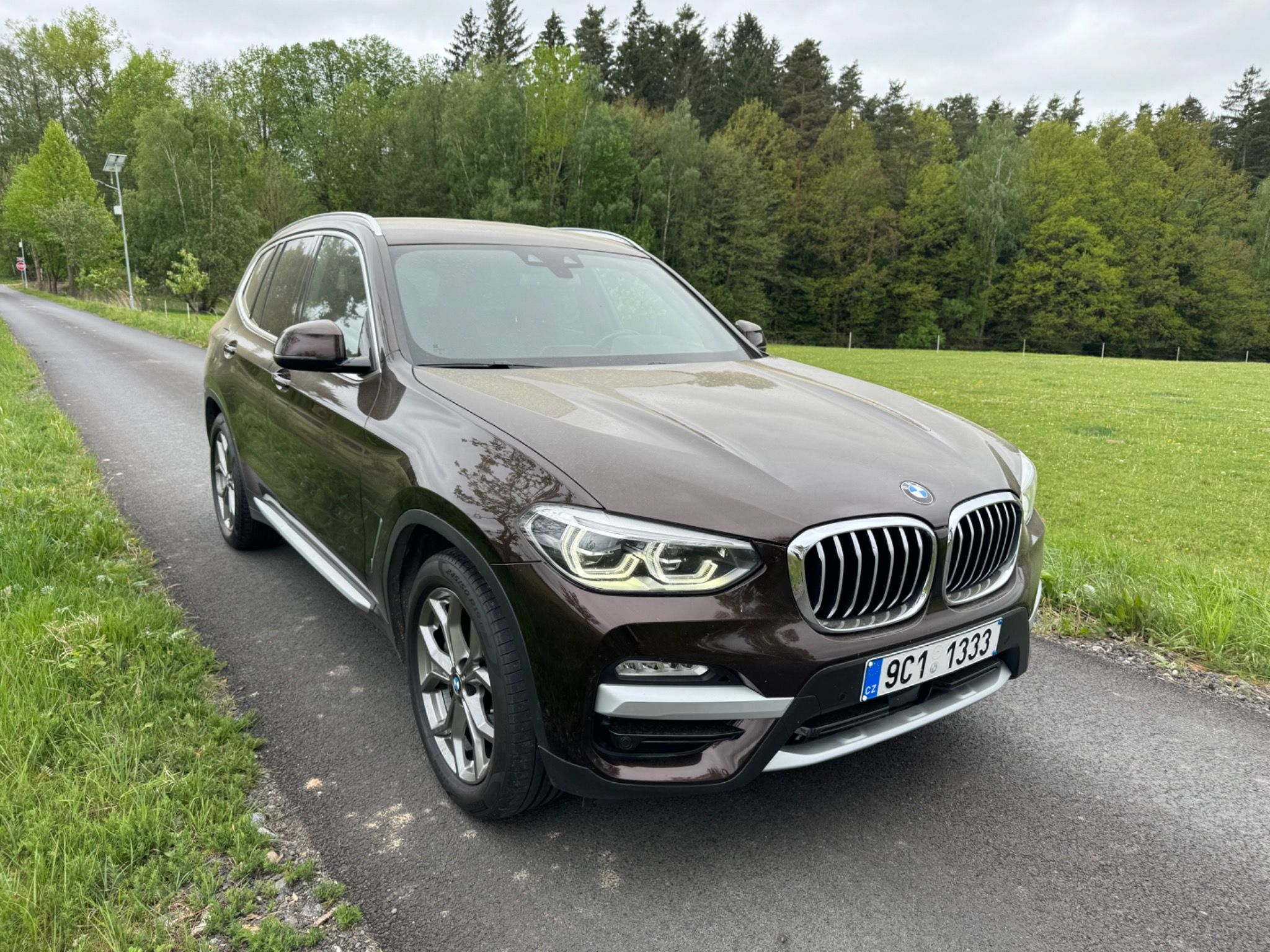BMW X3, xDrive 30d 195kW xLine DPH - fotka 2