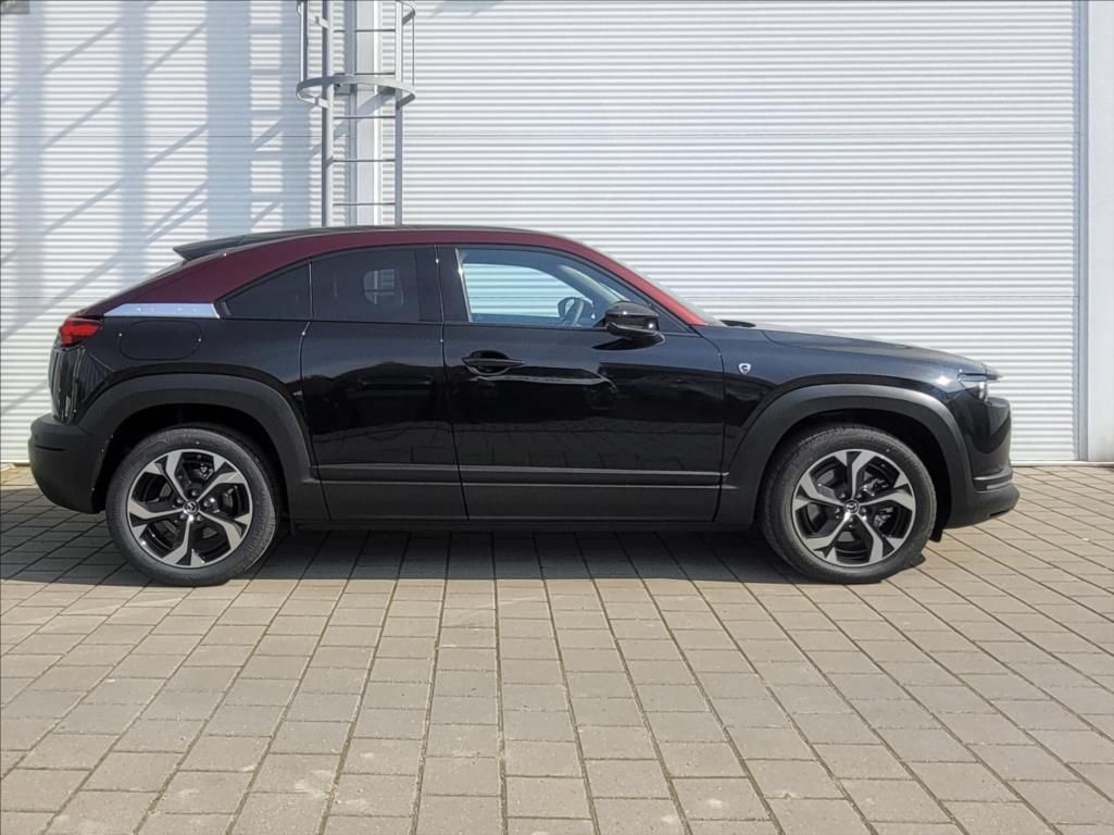Mazda MX-30, 1,0 R-EV 170k AT 4x2  Edition- - fotka 3