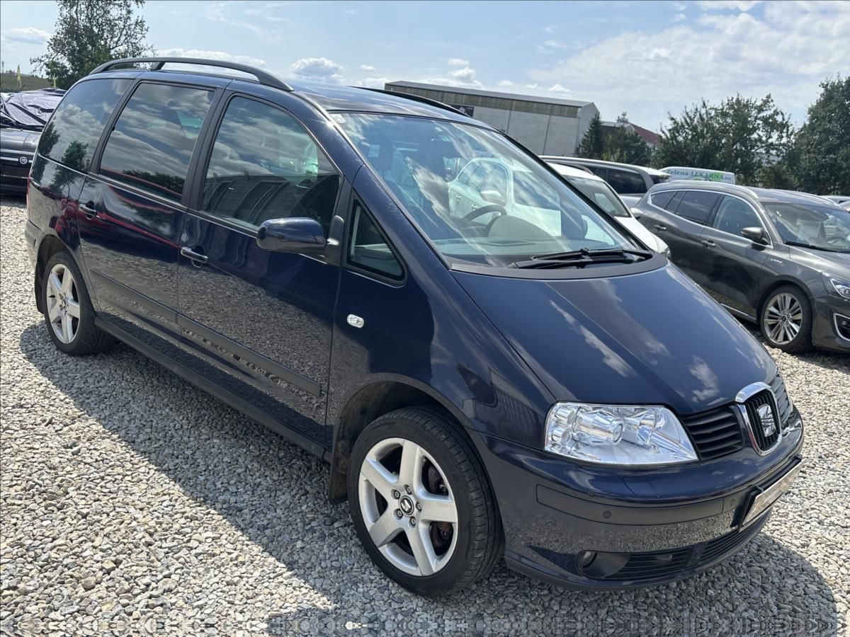 Seat Alhambra, 1,9 TDI 4X4 tažné, 7míst - fotka 3