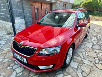 Škoda Octavia, 1.2 Tsi 77kw 1 majitel 2x kola