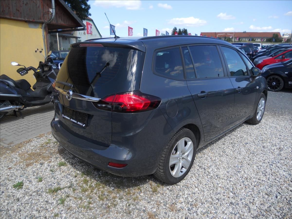 Opel Zafira, 2,0 CDTI 96kW 7Míst!!! - fotka 6