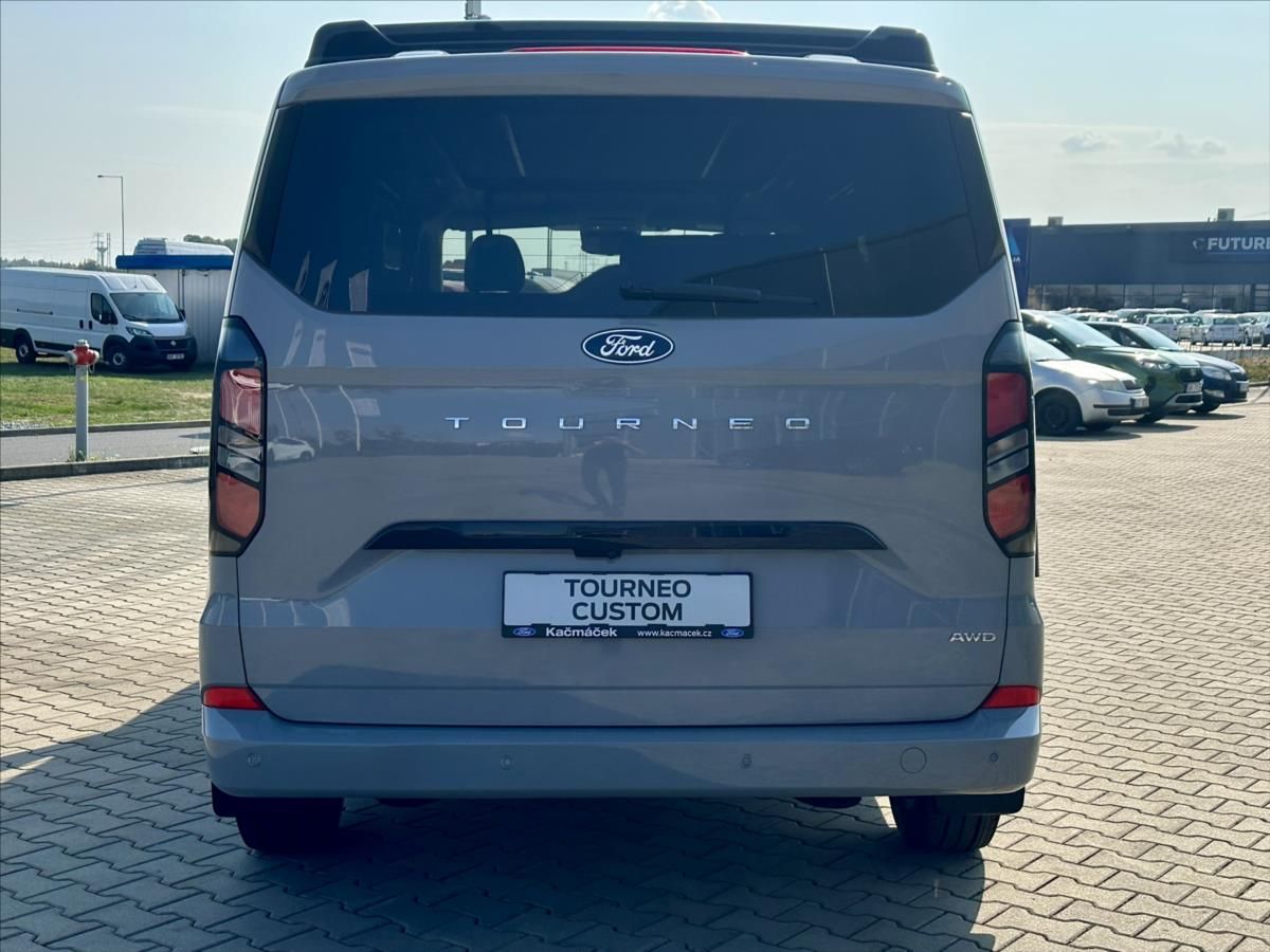 Ford Tourneo Custom, 2,0 Obytné vozidlo Camper AWD - fotka 6