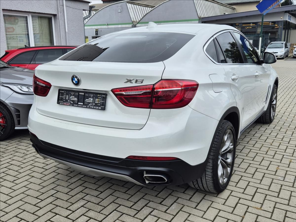 BMW X6, 40d xDrive *HUD*KAMERA*TAŽNÉ* - fotka 3