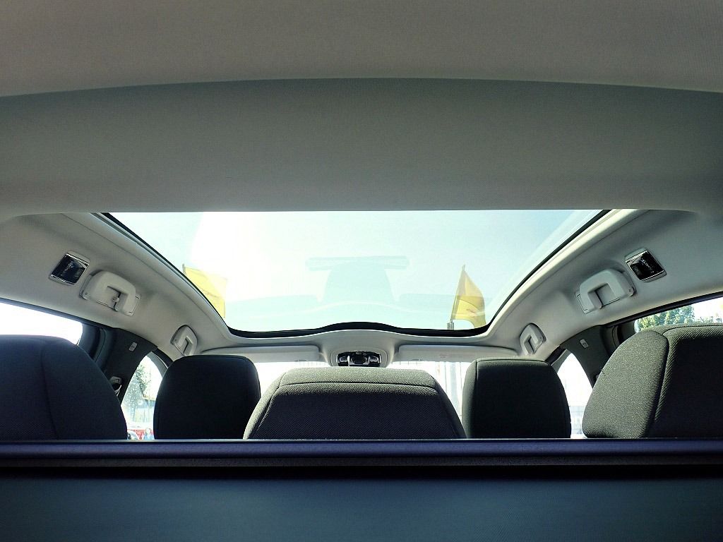 Peugeot 508, Peugeot 508 ČR 2.0HDI 120KW ma - fotka 6