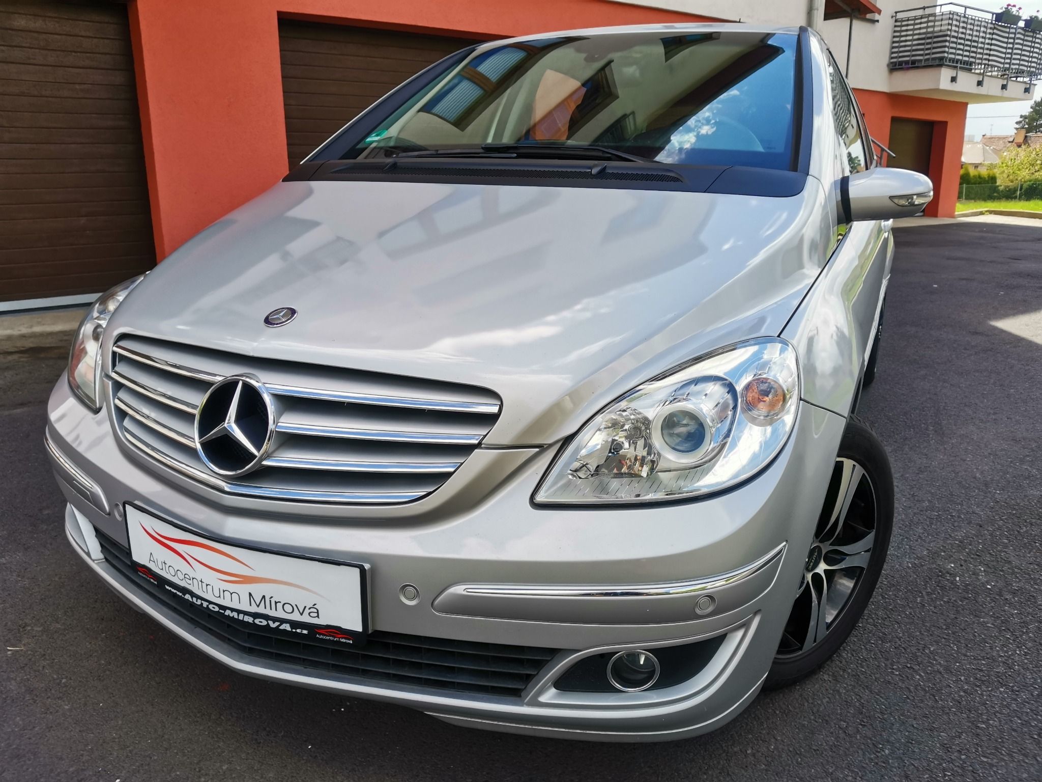 Mercedes-Benz Třídy B, B 180 CDI - fotka 2