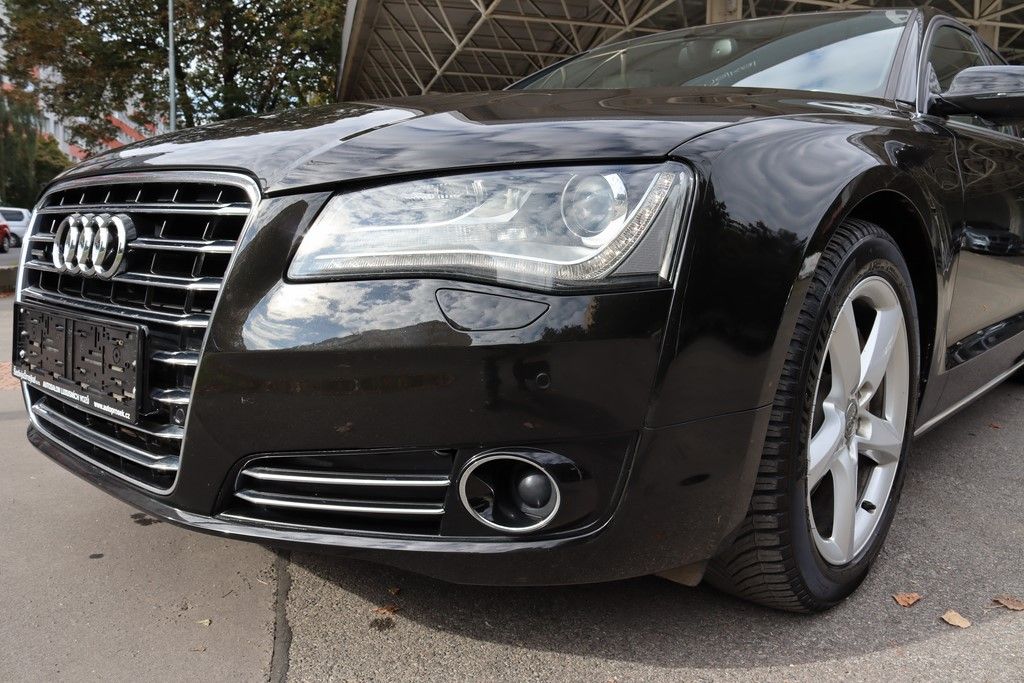 Audi A8, 3.0TDI QUATTRO S-LINE - fotka 5